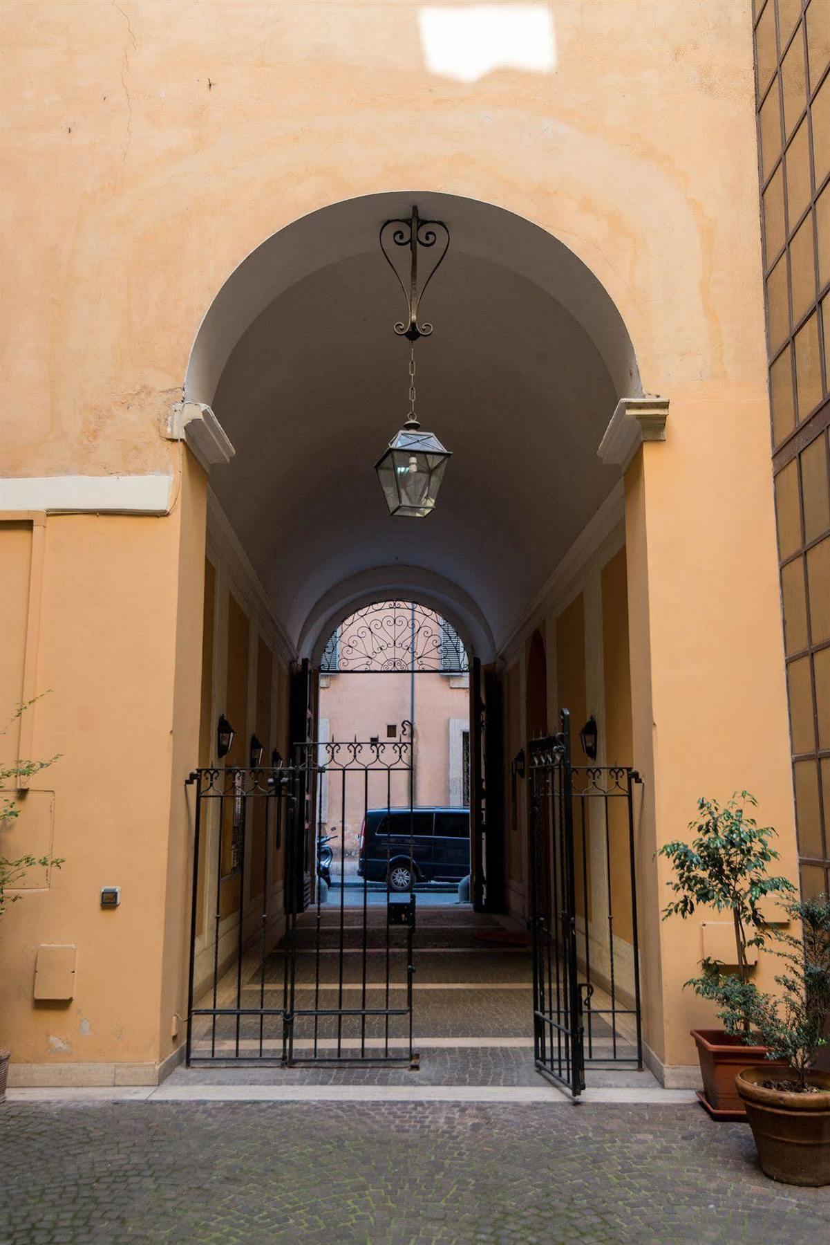 Assunta Domus Hotel Roma Exterior foto